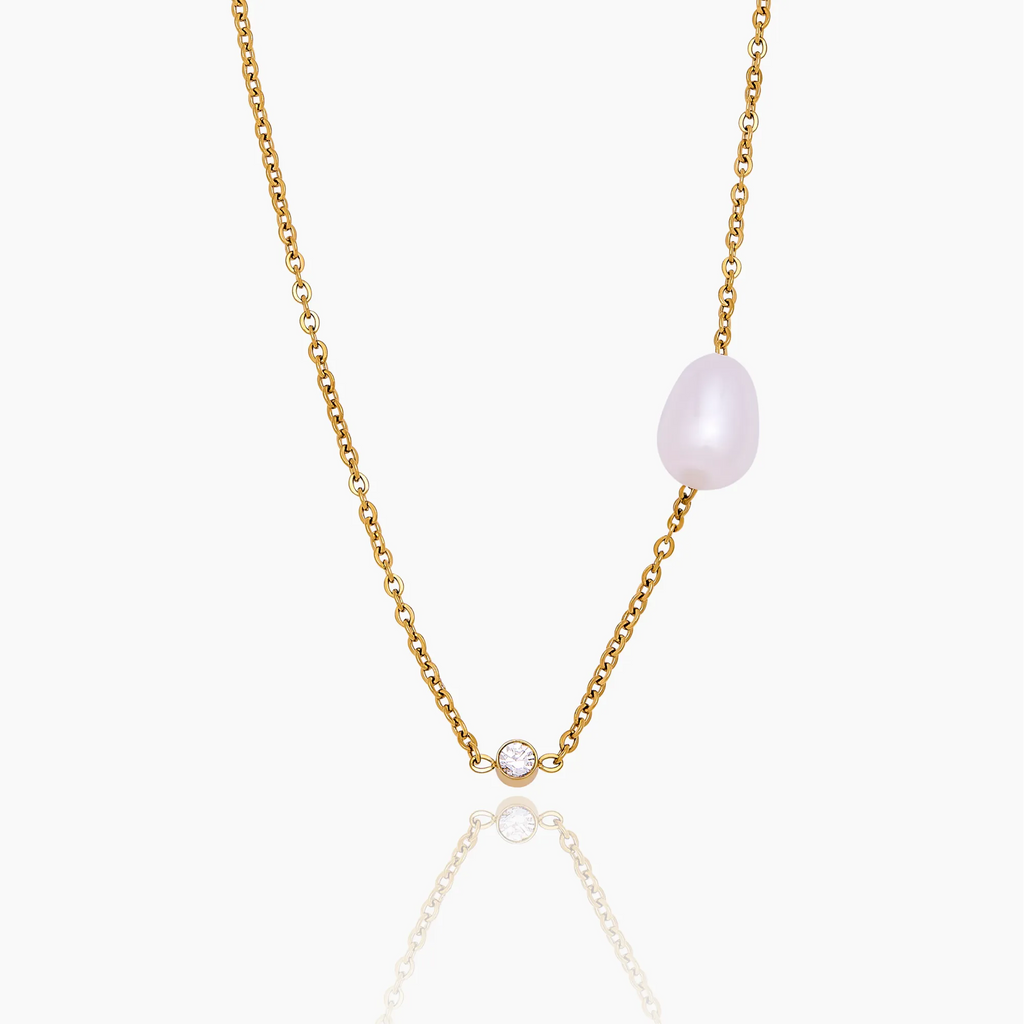 Dainty Freshwater Pearl Necklace